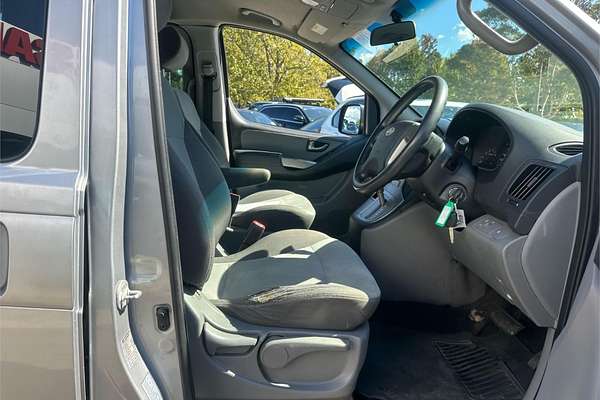 2014 Hyundai iMax TQ-W
