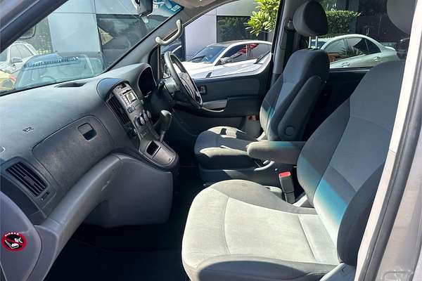 2014 Hyundai iMax TQ-W