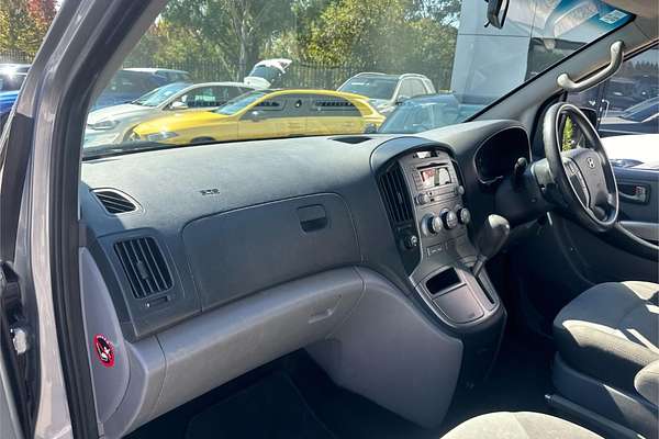 2014 Hyundai iMax TQ-W