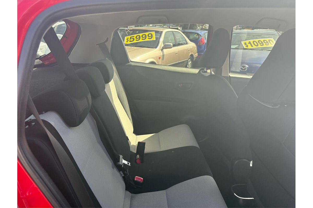 2012 Toyota Yaris YR NCP130R