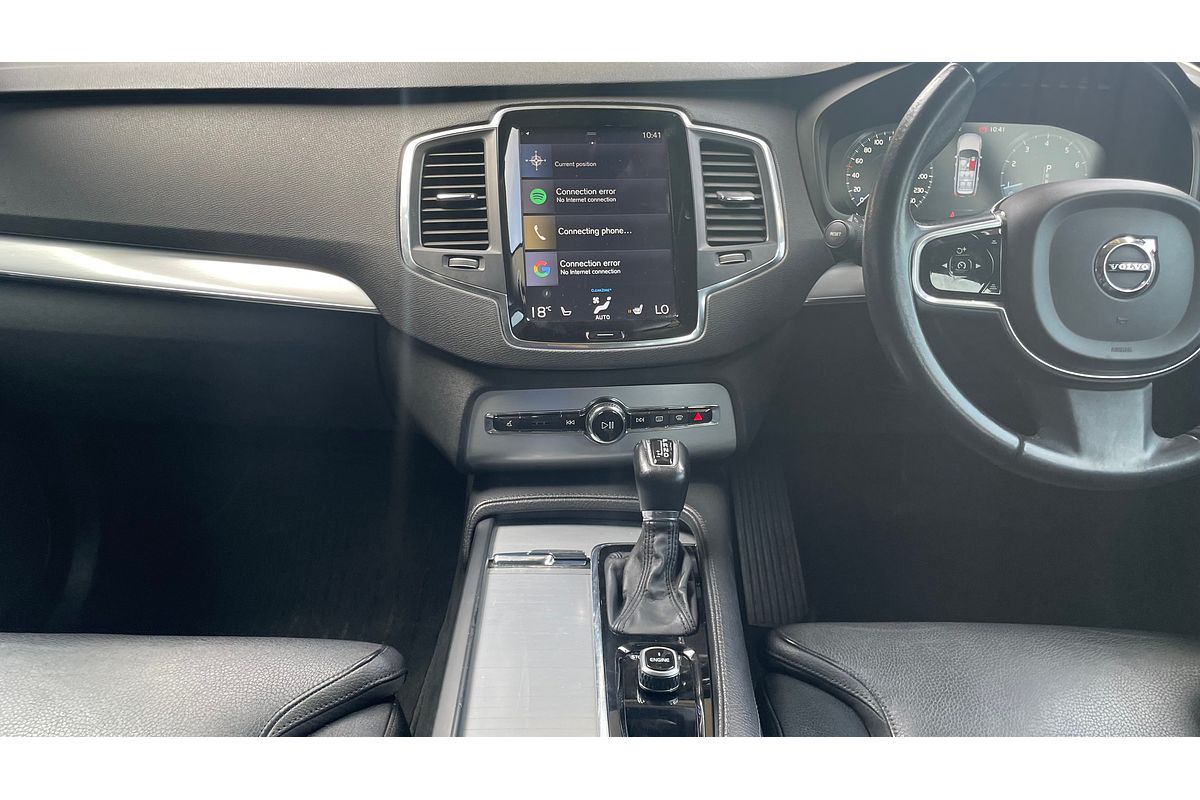 2016 Volvo XC90 T6 Momentum