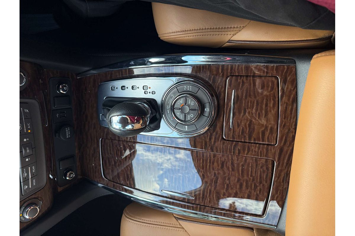 2023 Nissan Patrol Ti-L Y62