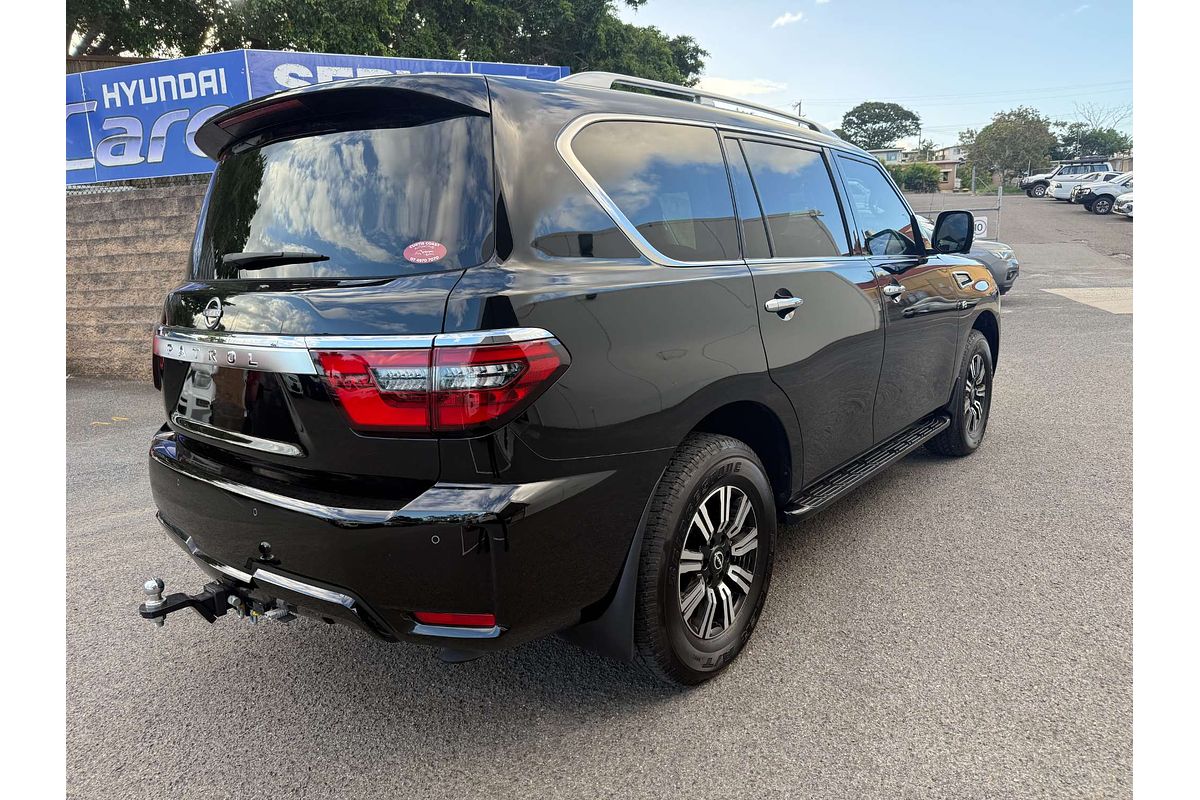 2023 Nissan Patrol Ti-L Y62