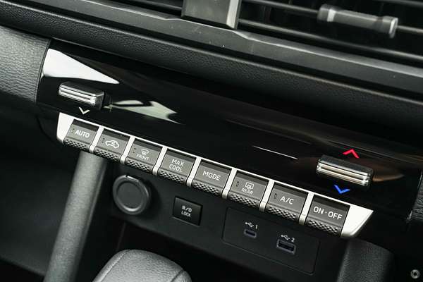 2024 Mitsubishi Triton GLX+ MV 4X4