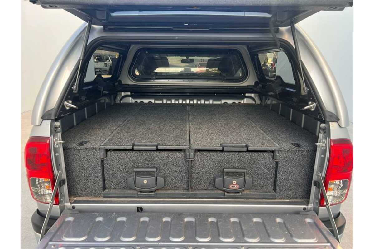 2018 Toyota HILUX SR5 (4x4) GUN126R MY19 4X4