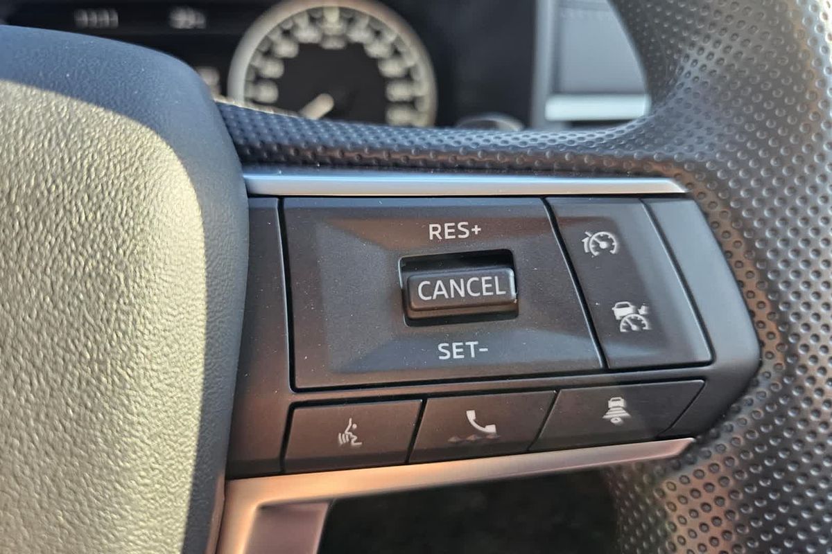 2024 Mitsubishi Outlander ES ZM