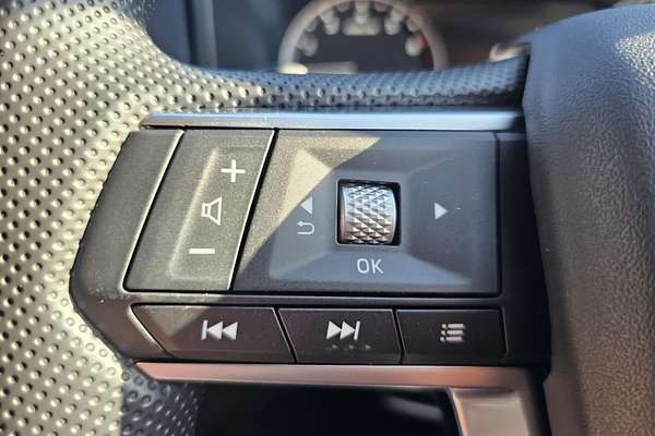 2024 Mitsubishi Outlander ES ZM
