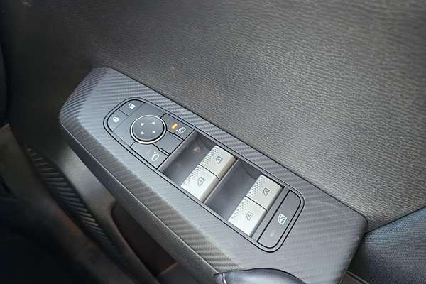 2024 Mitsubishi Outlander ES ZM