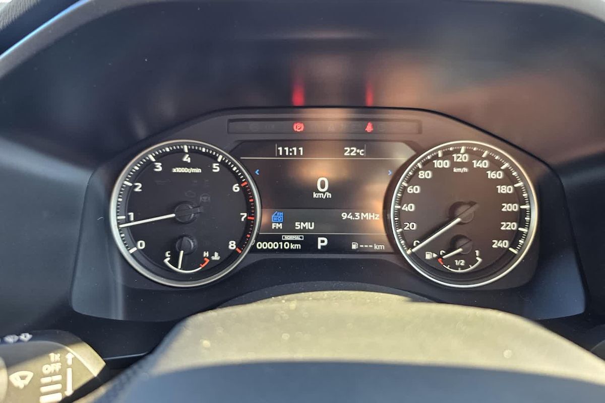 2024 Mitsubishi Outlander ES ZM