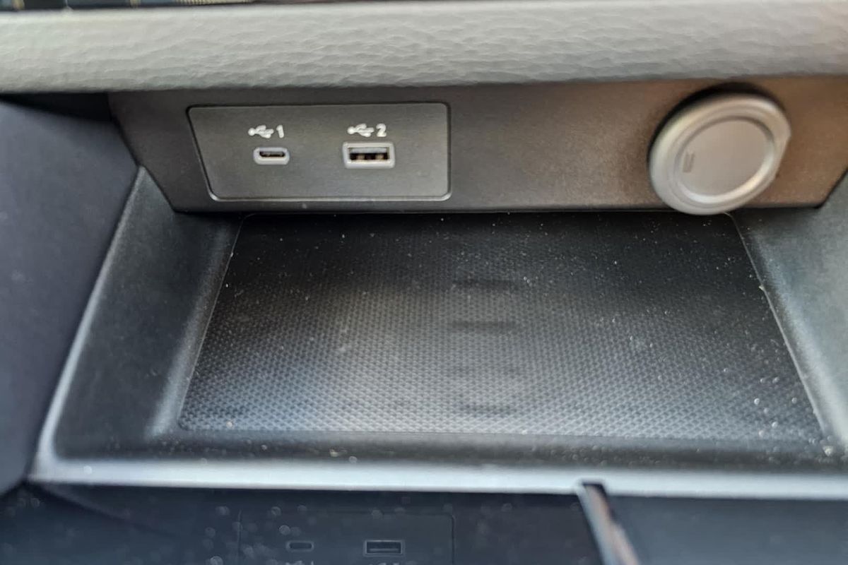 2024 Mitsubishi Outlander ES ZM