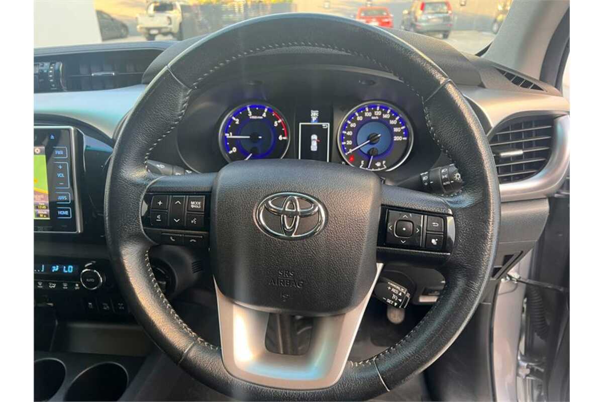 2018 Toyota HILUX SR5 (4x4) GUN126R MY19 4X4
