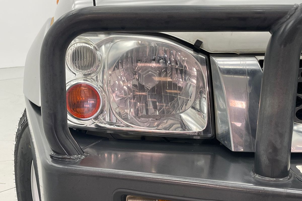 2005 Nissan Navara ST-R D22 S2 4X4