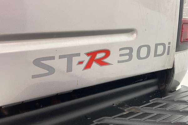 2005 Nissan Navara ST-R D22 S2 4X4