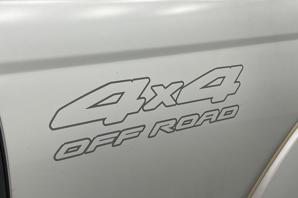2005 Nissan Navara ST-R D22 S2 4X4
