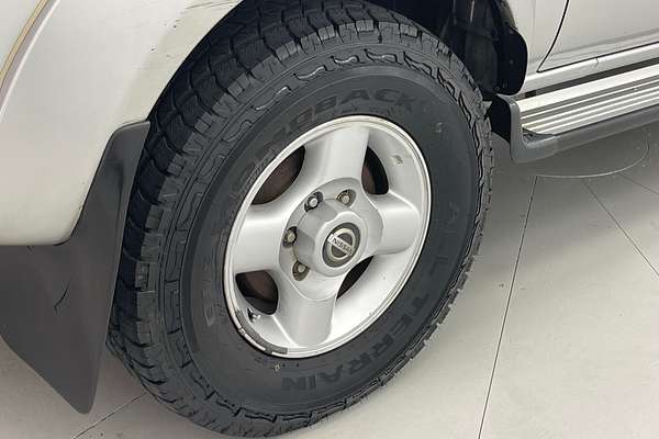 2005 Nissan Navara ST-R D22 S2 4X4