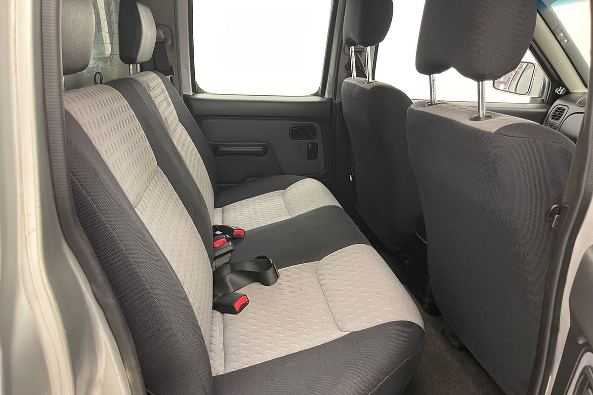 2005 Nissan Navara ST-R D22 S2 4X4