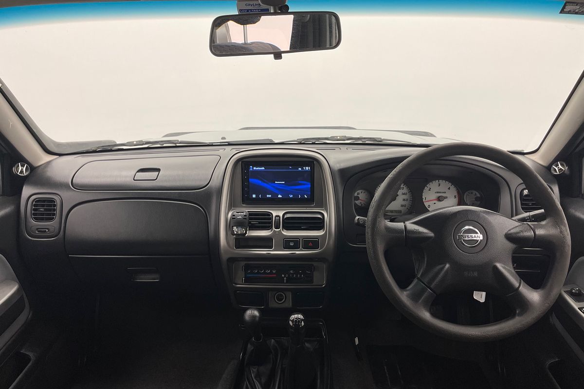 2005 Nissan Navara ST-R D22 S2 4X4