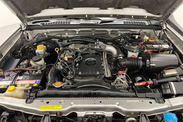2005 Nissan Navara ST-R D22 S2 4X4