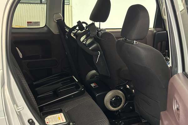 2016 Toyota Porte Welcab