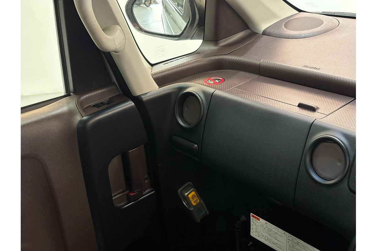 2016 Toyota Porte Welcab