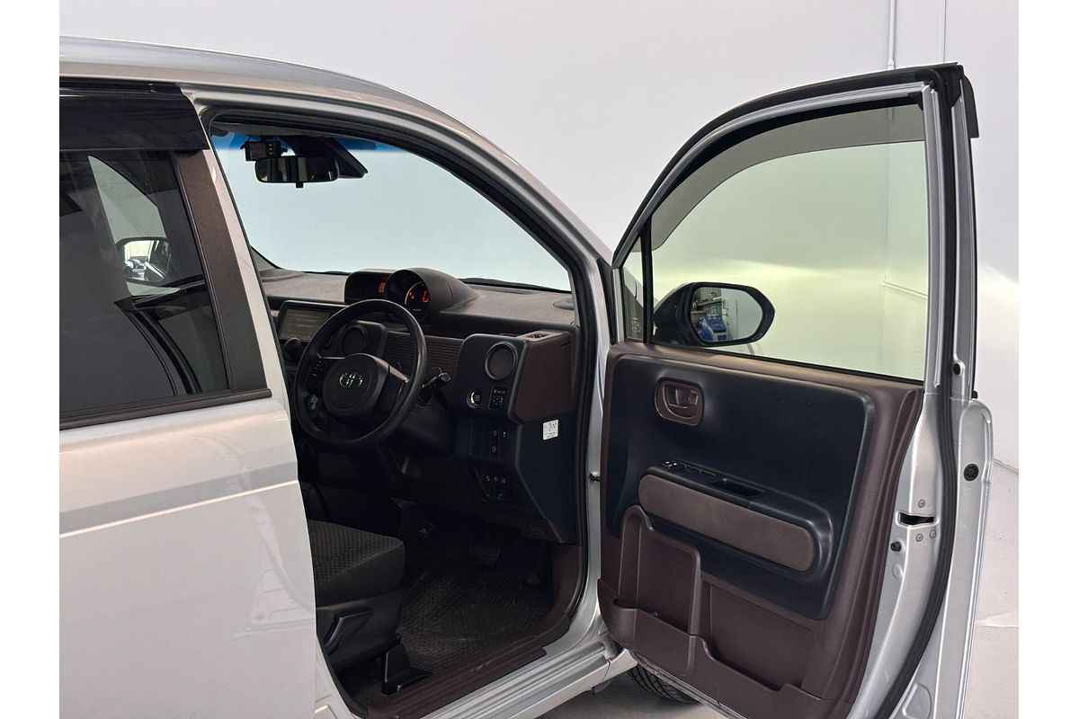 2016 Toyota Porte Welcab