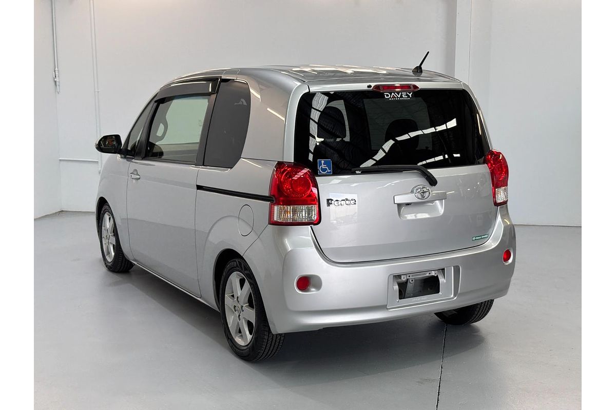 2016 Toyota Porte Welcab