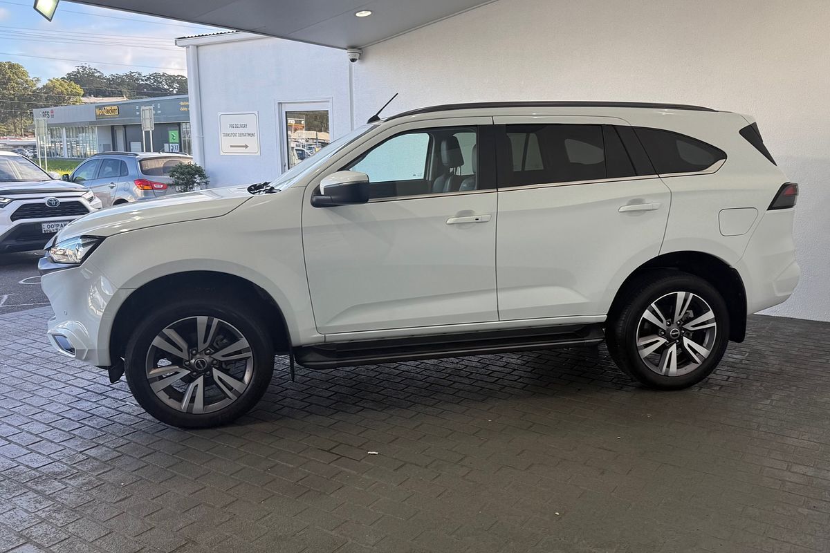 2022 Isuzu MU-X LS-T