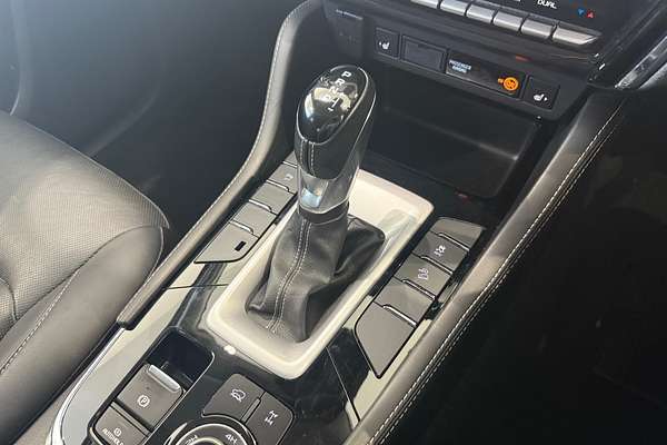 2022 Isuzu MU-X LS-T