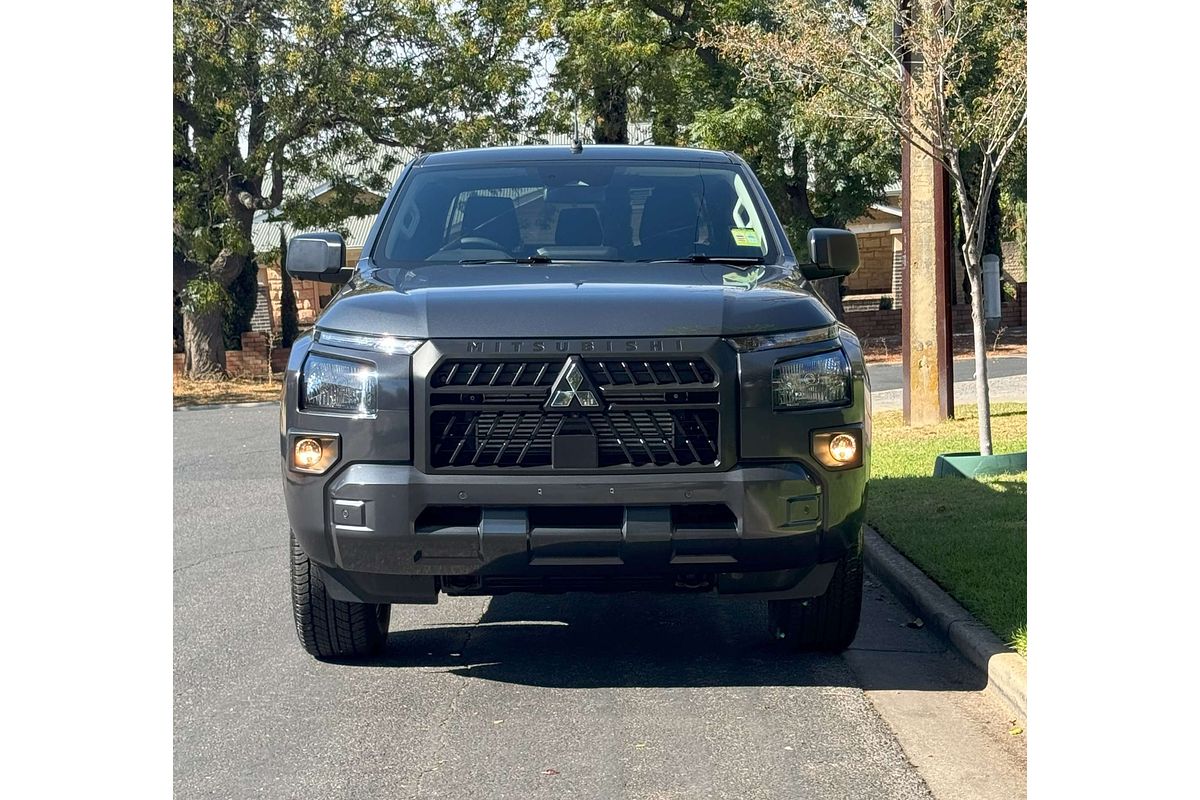 2024 Mitsubishi Triton GLX-R MV 4X4