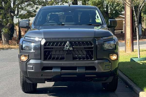 2024 Mitsubishi Triton GLX-R MV 4X4