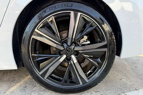 2025 Peugeot 308 GT Hybrid P51