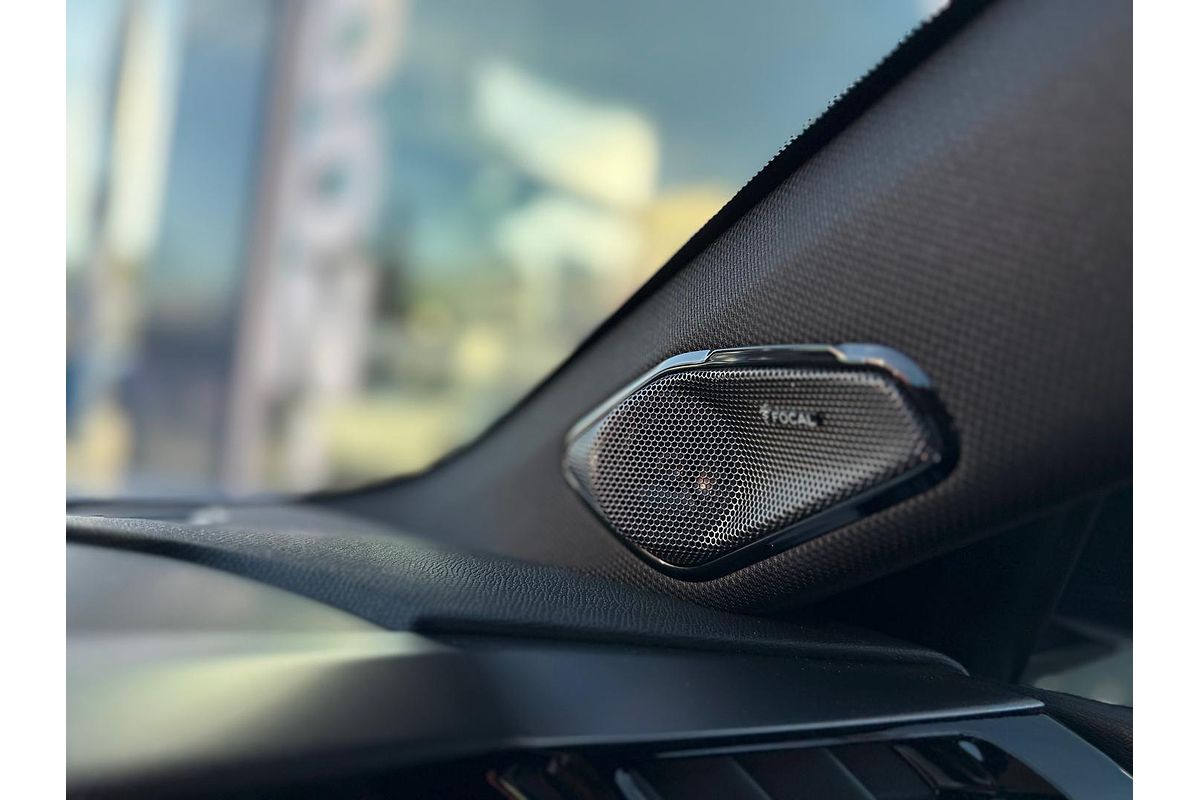 2025 Peugeot 308 GT Hybrid P51