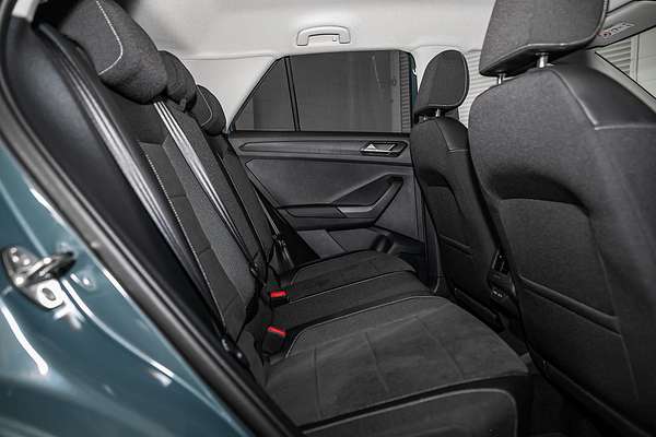 2025 Volkswagen T-Roc 110TSI Style D11