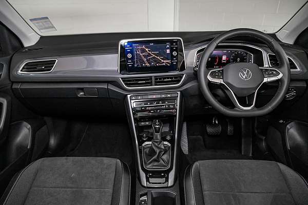 2025 Volkswagen T-Roc 110TSI Style D11