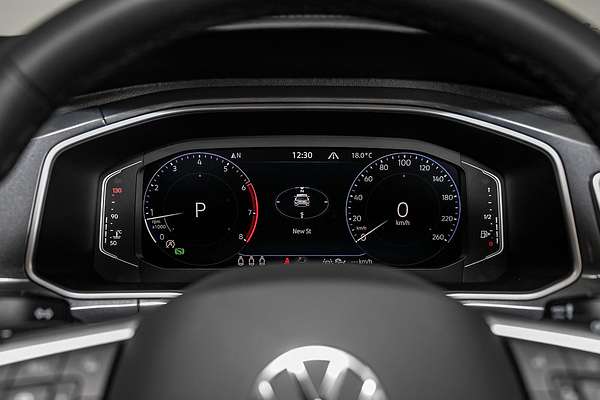 2025 Volkswagen T-Roc 110TSI Style D11