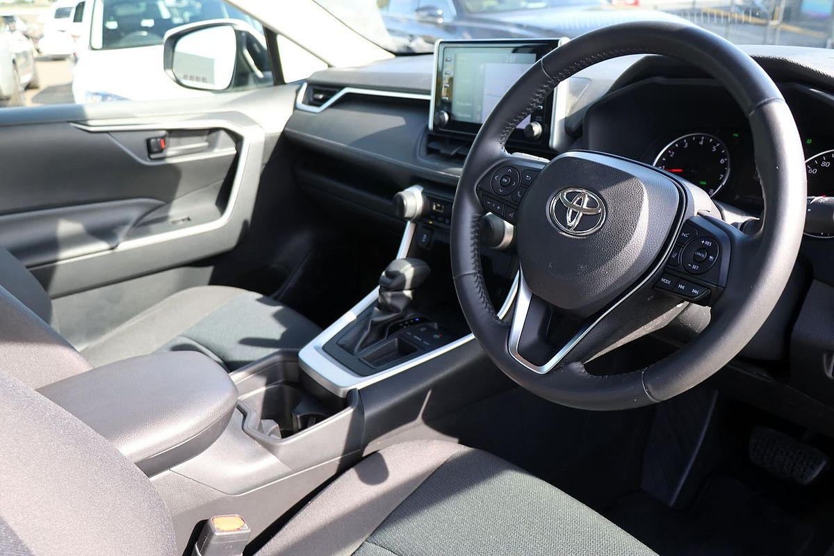 2021 Toyota RAV4 GX MXAA52R