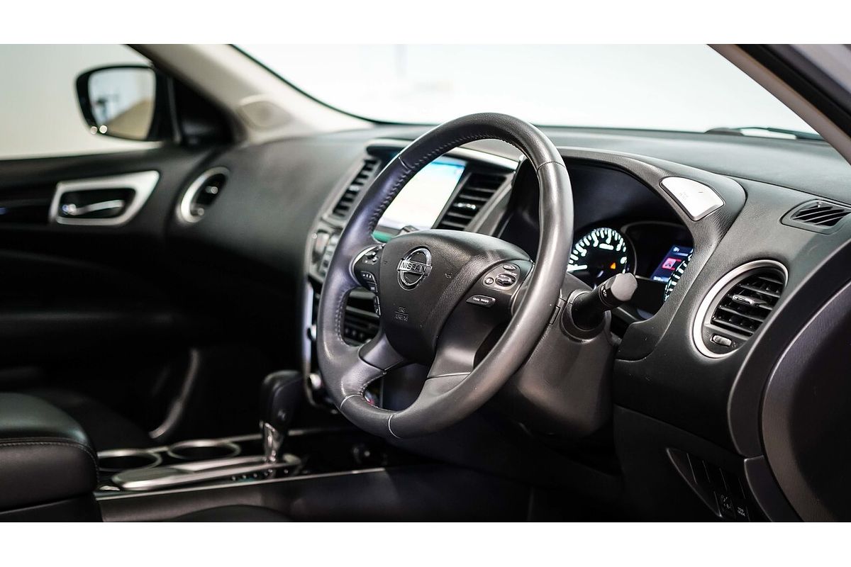 2017 Nissan Pathfinder ST-L R52 Series II