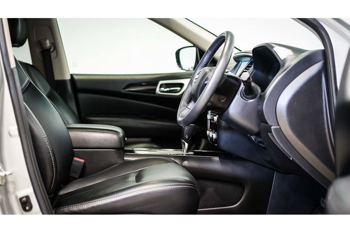 2017 Nissan Pathfinder ST-L R52 Series II