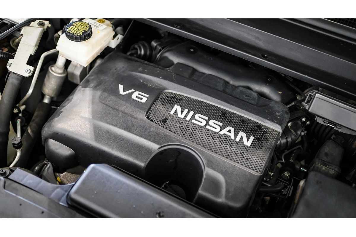 2017 Nissan Pathfinder ST-L R52 Series II