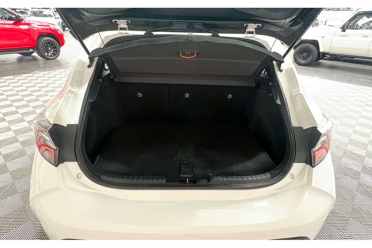 2018 Toyota Corolla Ascent Sport MZEA12R