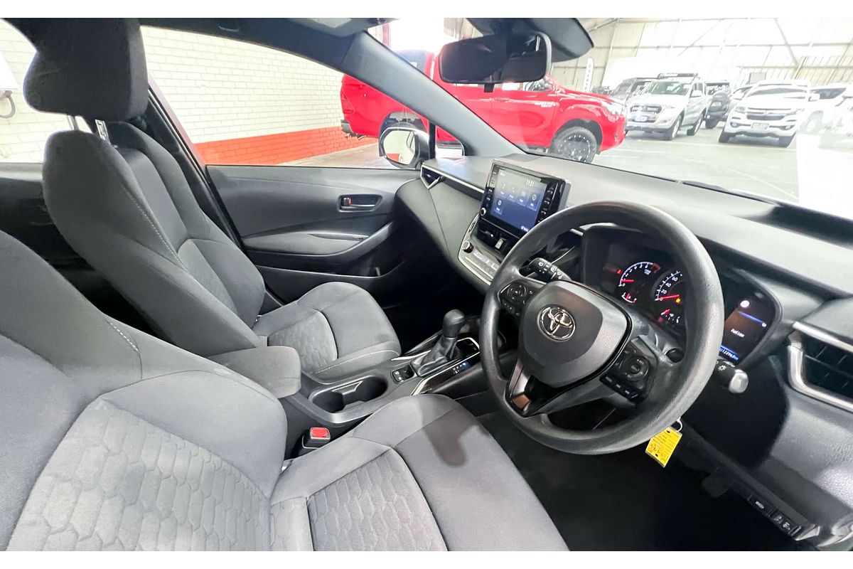 2018 Toyota Corolla Ascent Sport MZEA12R