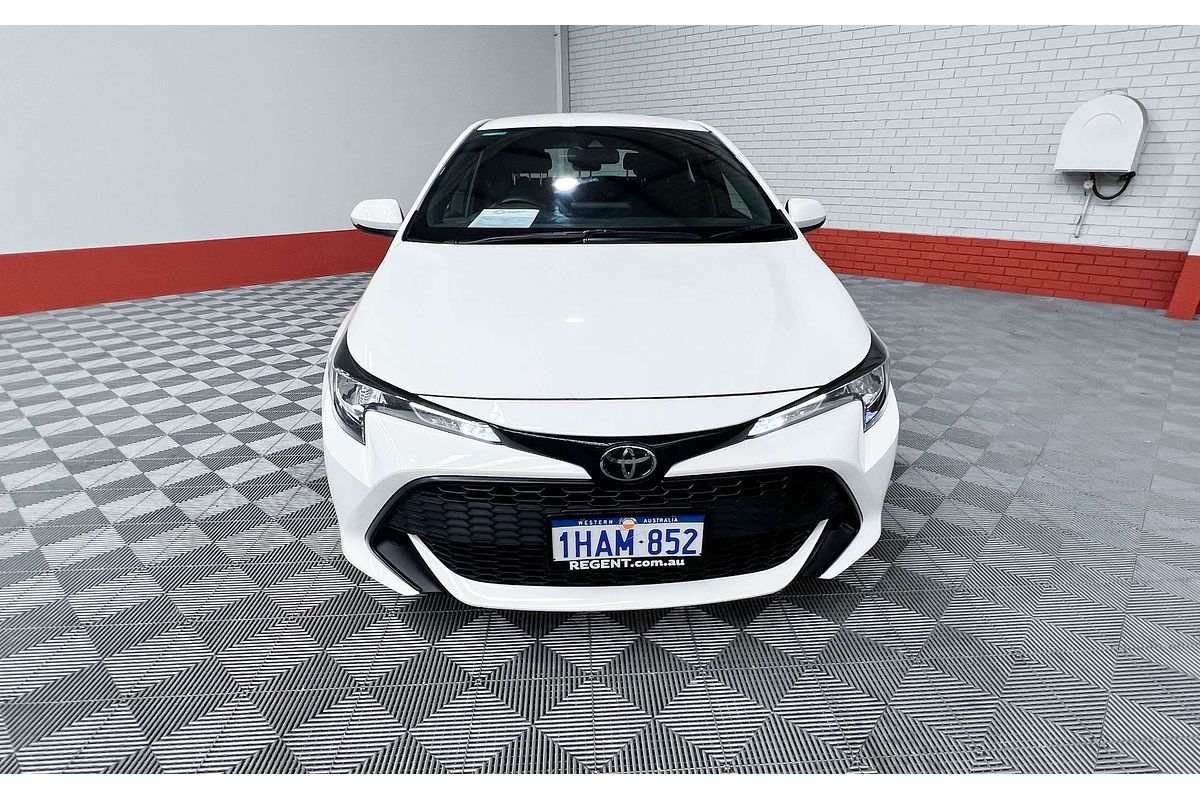 2018 Toyota Corolla Ascent Sport MZEA12R