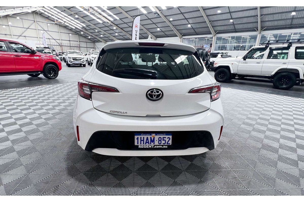 2018 Toyota Corolla Ascent Sport MZEA12R