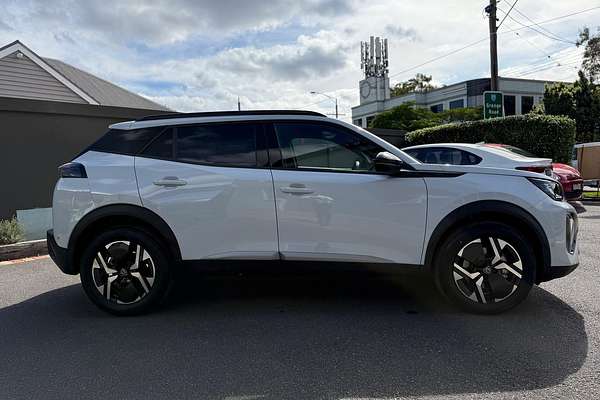 2025 Peugeot 2008 Allure Hybrid P24