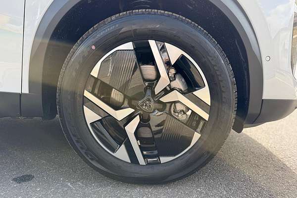 2025 Peugeot 2008 Allure Hybrid P24