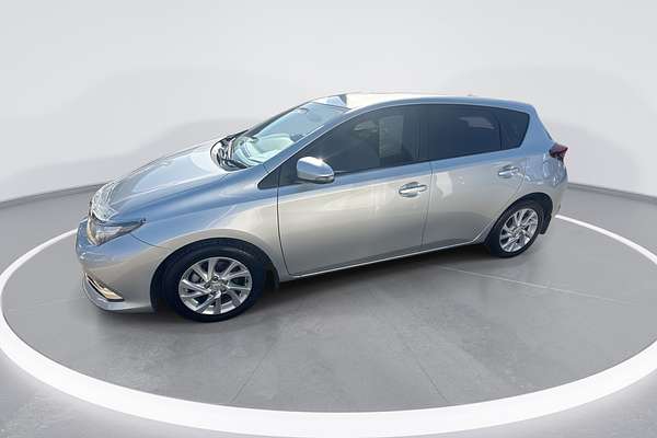 2017 Toyota Corolla Ascent Sport ZRE182R