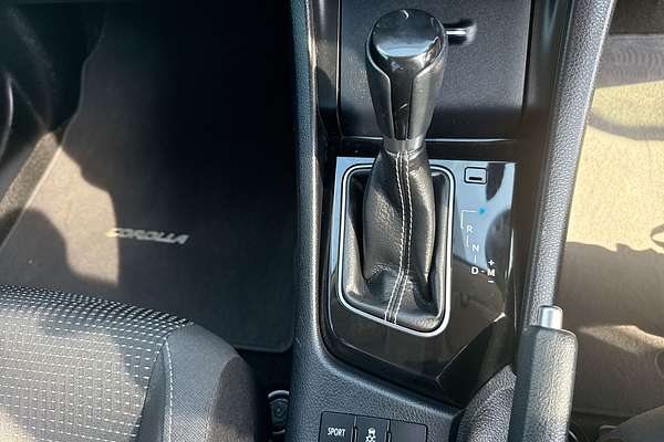 2017 Toyota Corolla Ascent Sport ZRE182R