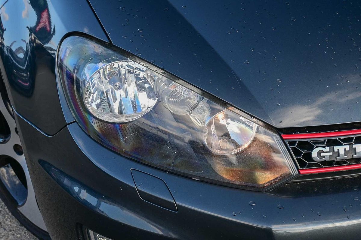 2010 Volkswagen Golf GTI VI