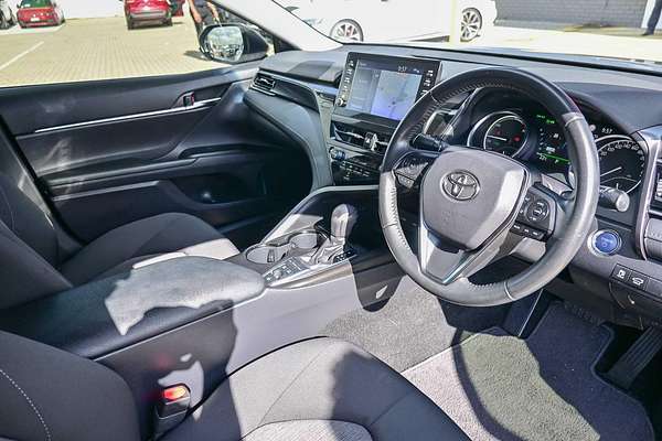 2022 Toyota Camry Ascent Sport AXVH70R