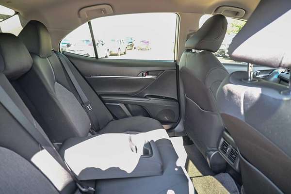 2022 Toyota Camry Ascent Sport AXVH70R